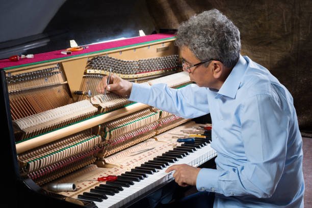 Expert piano restoration and tuning